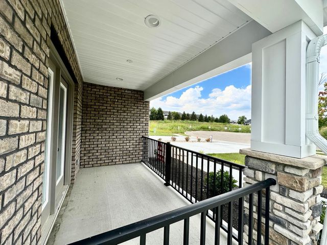 5017 Waterford Lane, Middletown, OH 45042