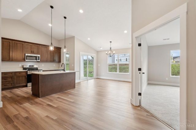 5017 Waterford Lane, Middletown, OH 45042