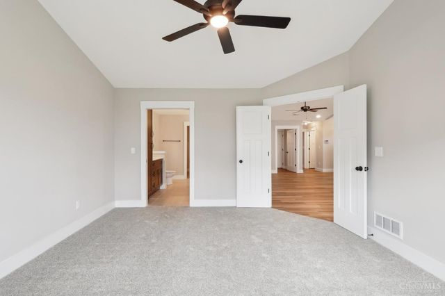 5017 Waterford Lane, Middletown, OH 45042