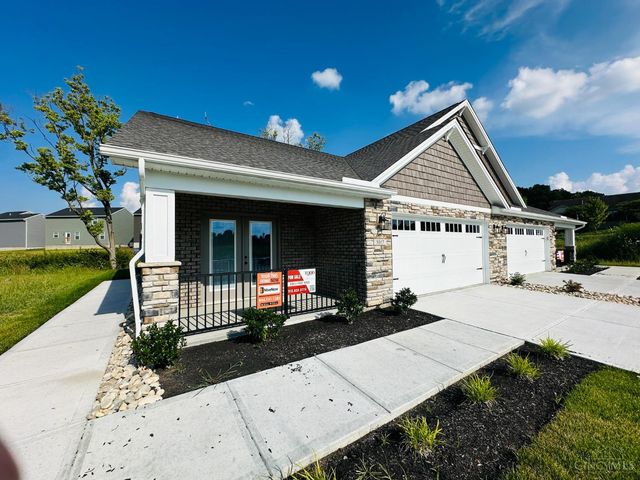 5017 Waterford Lane, Middletown, OH 45042