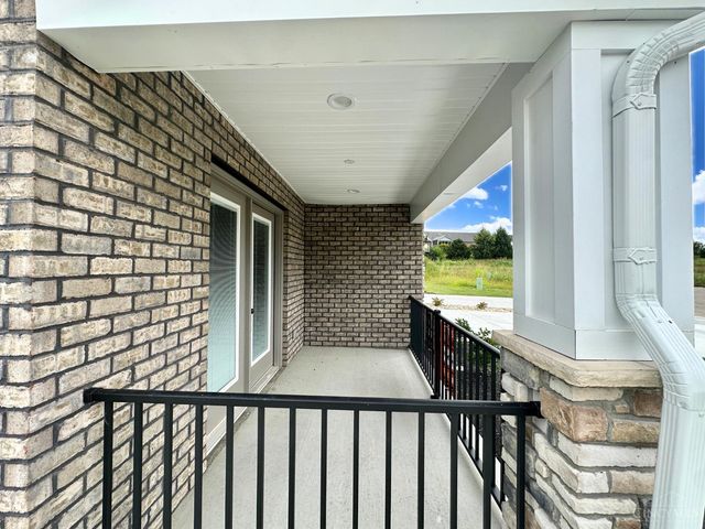 5017 Waterford Lane, Middletown, OH 45042