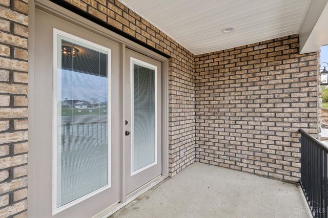 5017 Waterford Lane, Middletown, OH 45042