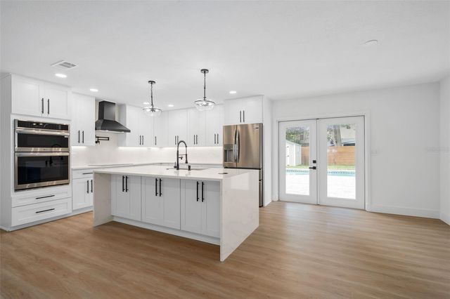 106 OAKWOOD DRIVE, Maitland, FL 32751