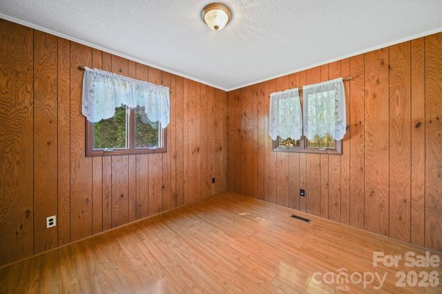 144 Pops Lake Road, Statesville, NC 28625