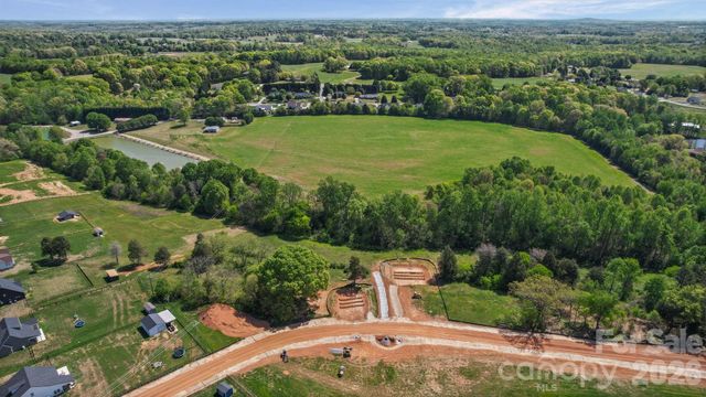 144 Pops Lake Road, Statesville, NC 28625