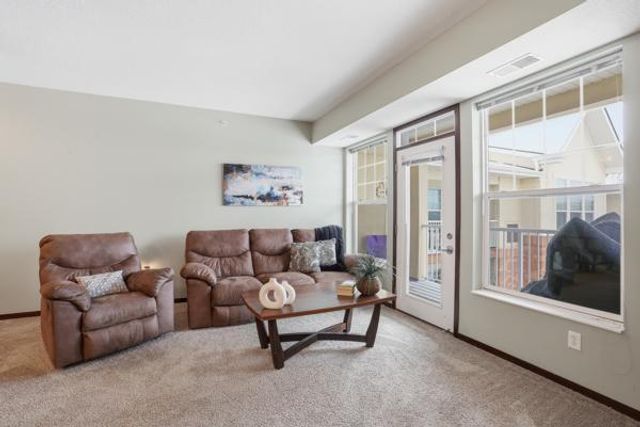 5445 Boone Avenue N 317, New Hope, MN 55428