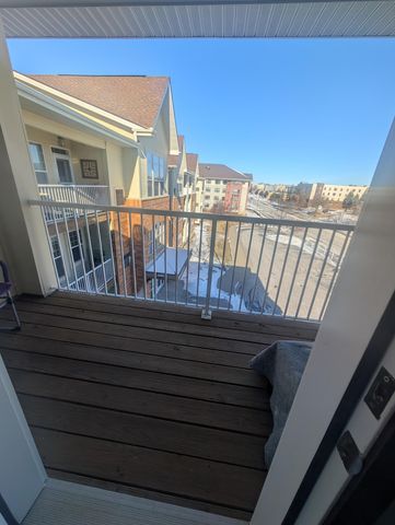 5445 Boone Avenue N 317, New Hope, MN 55428