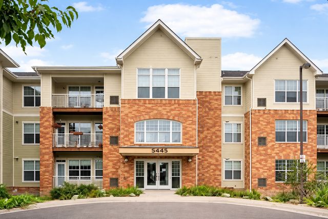 5445 Boone Avenue N 317, New Hope, MN 55428