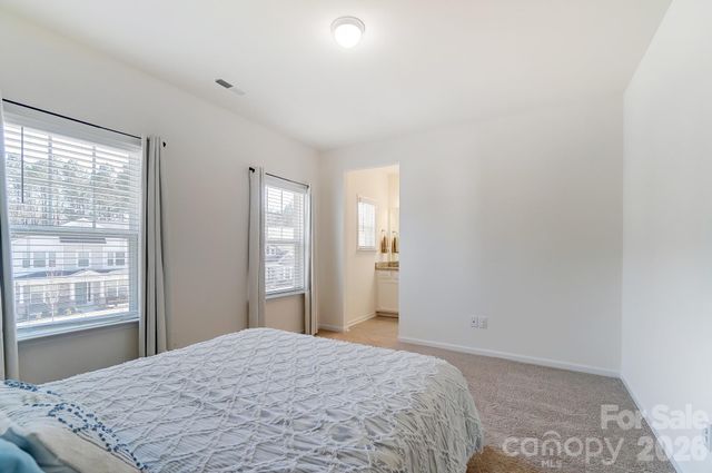 4208 Stream Dale Circle NW, Concord, NC 28027