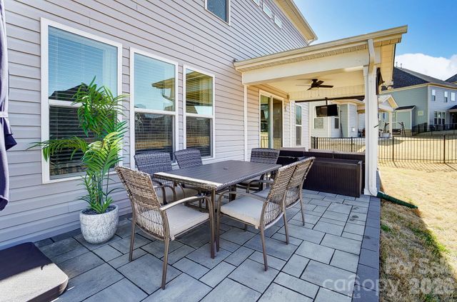 4208 Stream Dale Circle NW, Concord, NC 28027