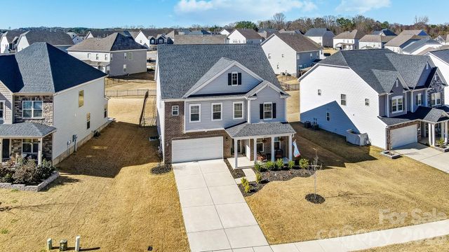 4208 Stream Dale Circle NW, Concord, NC 28027