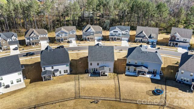 4208 Stream Dale Circle NW, Concord, NC 28027