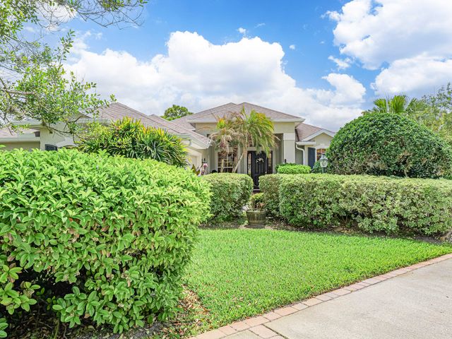 709 Brush Foot Drive, Sebastian, FL 32958