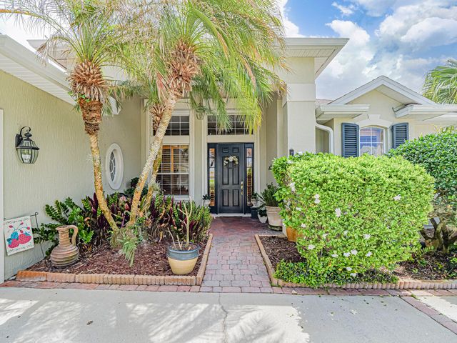 709 Brush Foot Drive, Sebastian, FL 32958