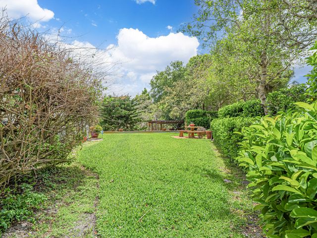 709 Brush Foot Drive, Sebastian, FL 32958