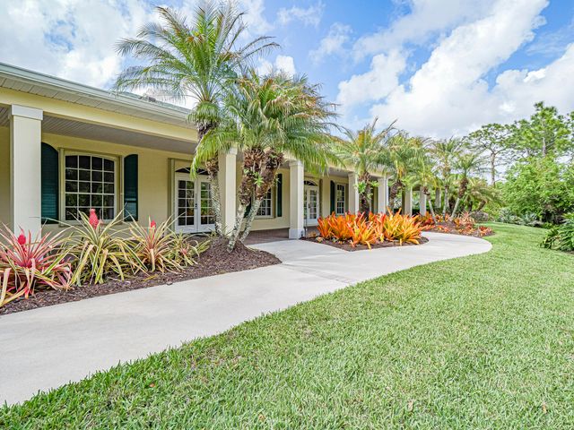 709 Brush Foot Drive, Sebastian, FL 32958