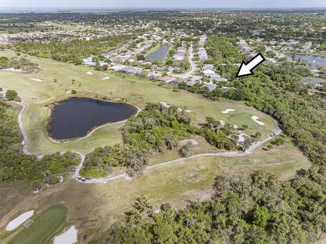 709 Brush Foot Drive, Sebastian, FL 32958