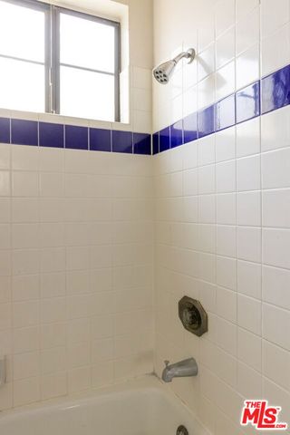 36 Navy Street 9, Los Angeles, CA 90291