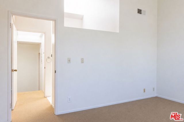 36 Navy Street 9, Los Angeles, CA 90291