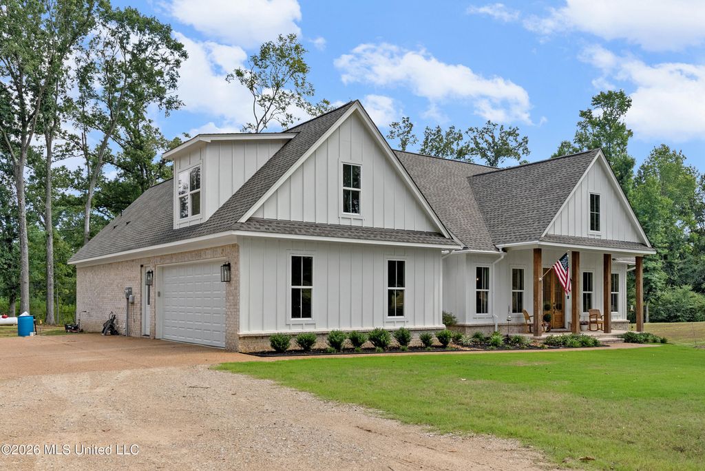 753 Oakley Road, Senatobia, MS 38668 — photo 2