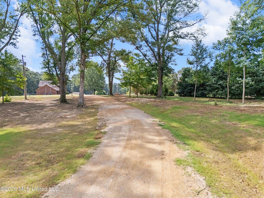 753 Oakley Road, Senatobia, MS 38668 — photo 3