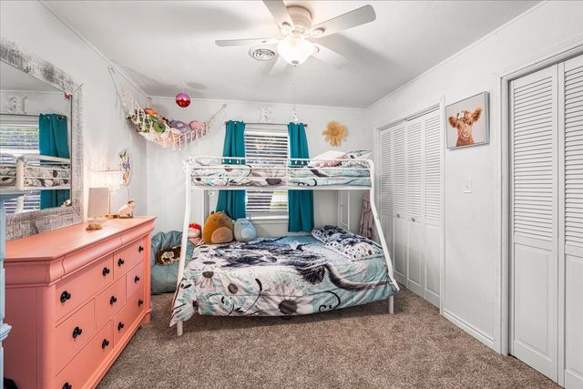 703 N Gilmer Avenue, Dawson, TX 76639