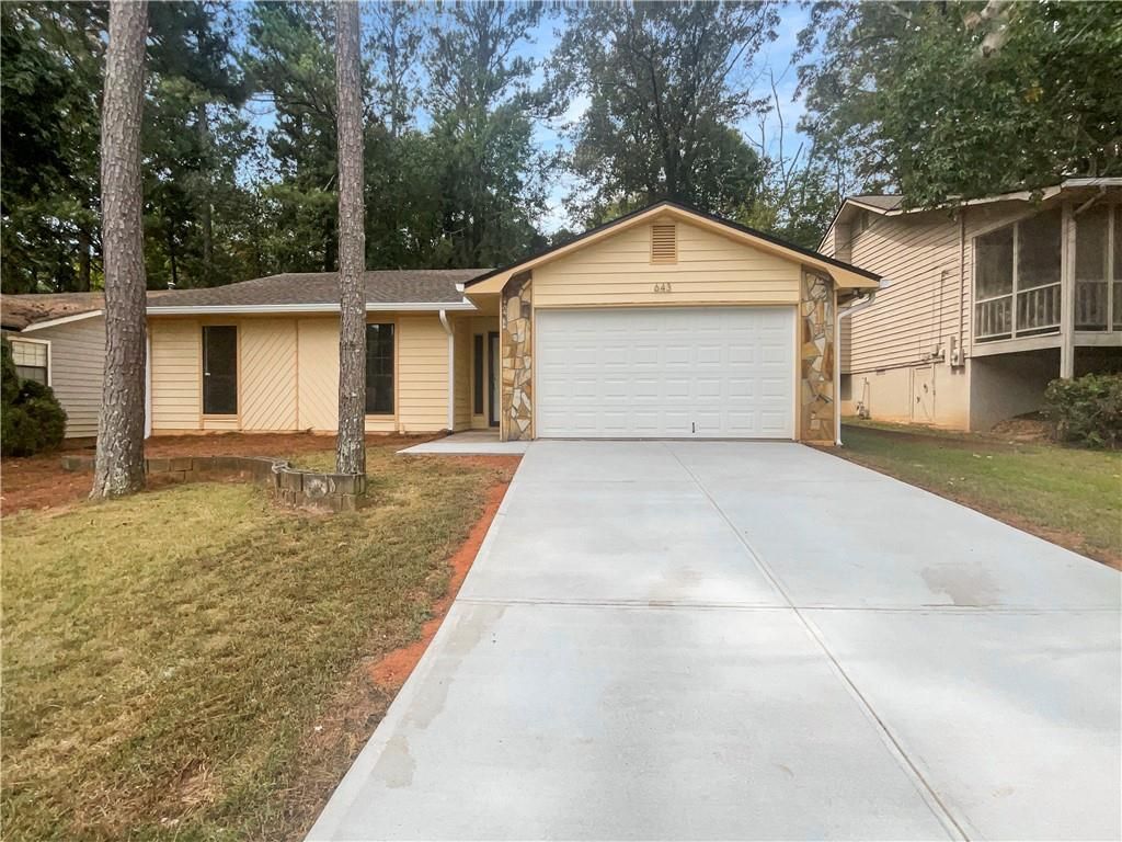 643 Woodsong Lane, Stone Mountain, GA 30087