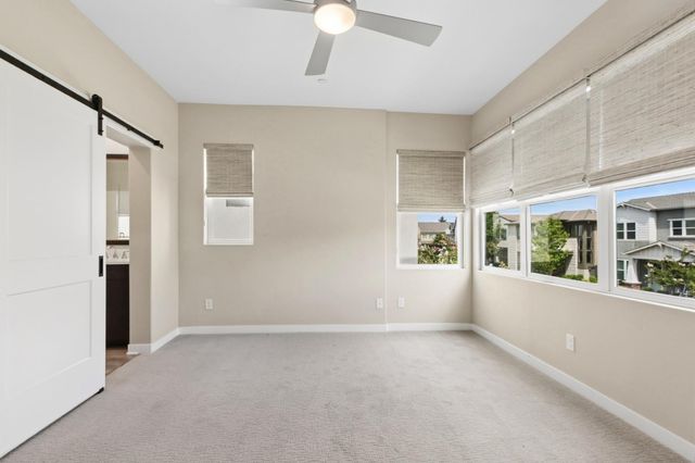 110 Fonseca St, Sacramento, CA 95816