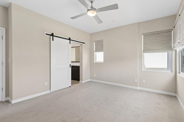 110 Fonseca St, Sacramento, CA 95816