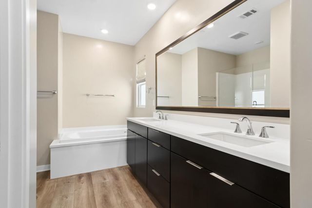 110 Fonseca St, Sacramento, CA 95816