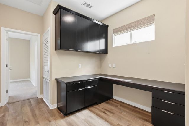 110 Fonseca St, Sacramento, CA 95816