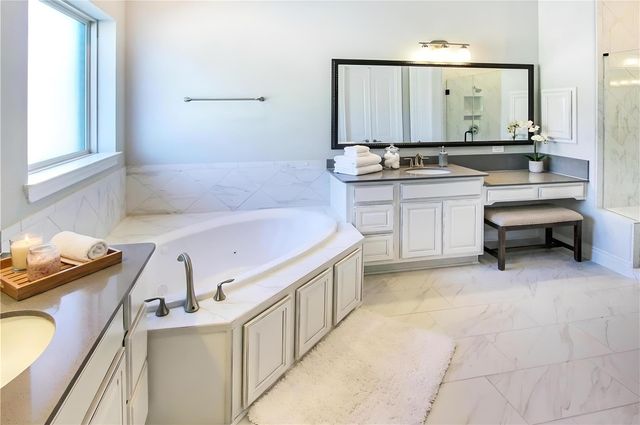 5202 Creekmore Circle, Spring, TX 77389