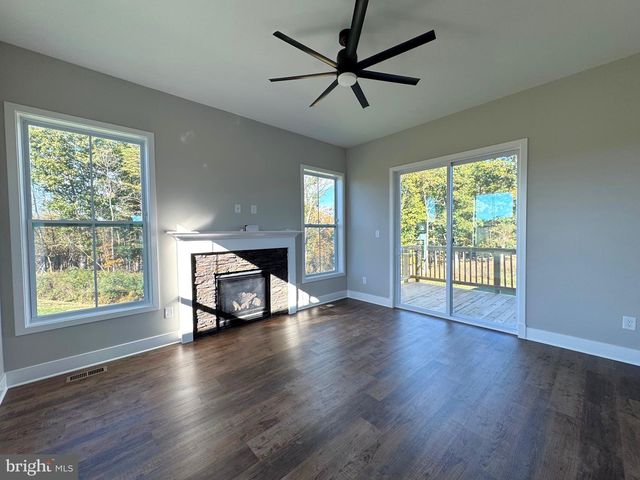 LOT 8 GLENAIRE RD, Bunker Hill, WV 25413