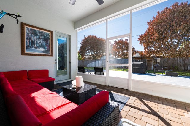 898 SW Curtis Street, Port St. Lucie, Port St Lucie, FL 34983