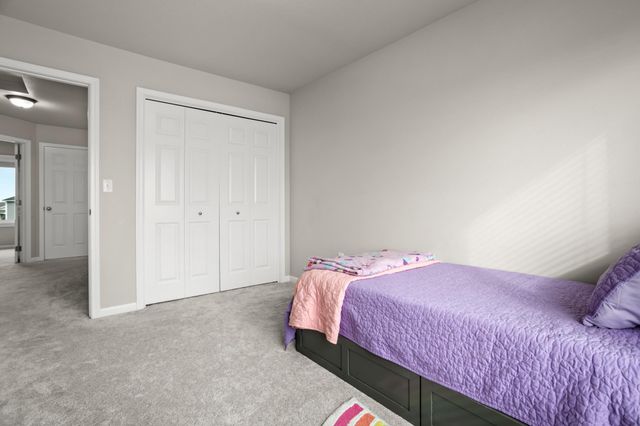 7471 16th Street S, Fargo, ND 58104