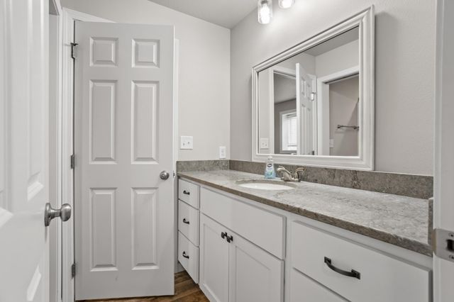 7471 16th Street S, Fargo, ND 58104