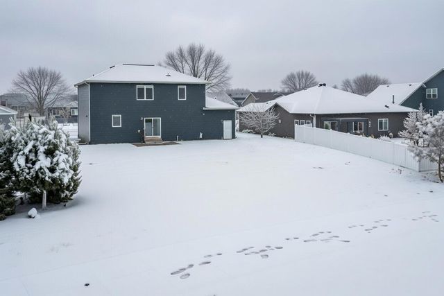 7471 16th Street S, Fargo, ND 58104