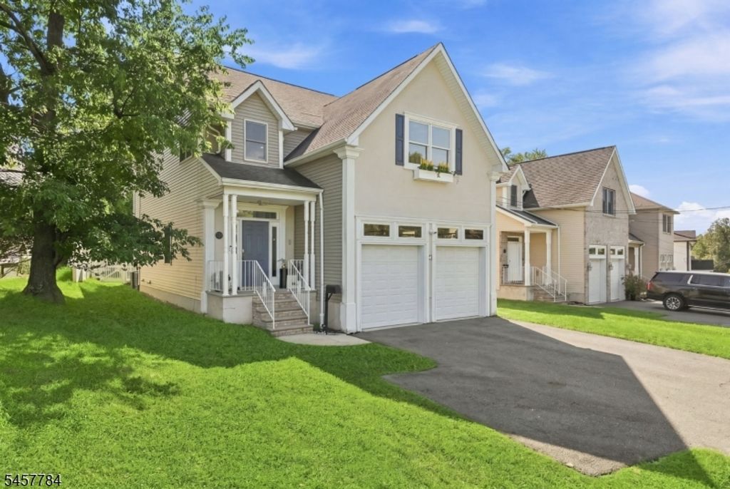 1627 Broad St, Bloomfield Twp., NJ 07003 — photo 2