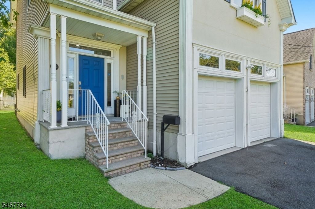 1627 Broad St, Bloomfield Twp., NJ 07003 — photo 3