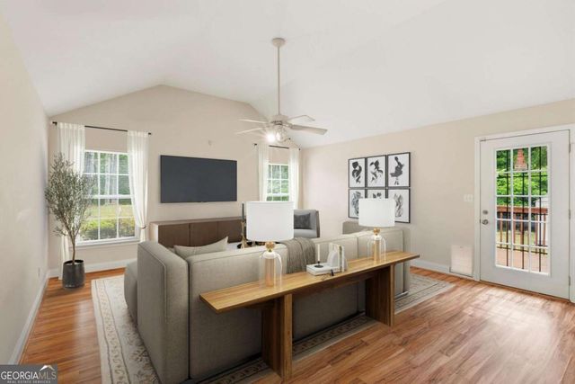 3290 Harris Drive, Atlanta, GA 30337