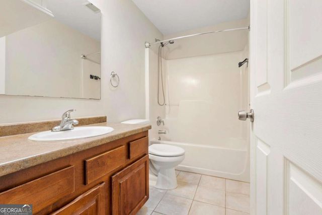 3290 Harris Drive, Atlanta, GA 30337