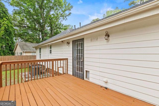 3290 Harris Drive, Atlanta, GA 30337