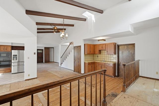 915 Ruth Avenue, Belmont, CA 94002