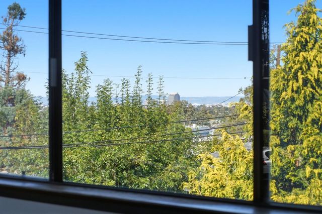 915 Ruth Avenue, Belmont, CA 94002