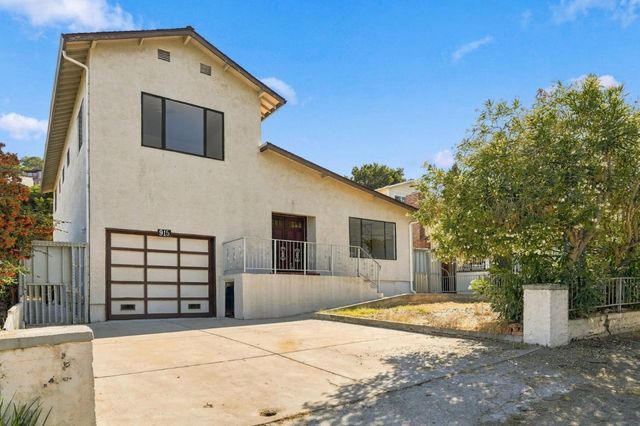 915 Ruth Avenue, Belmont, CA 94002