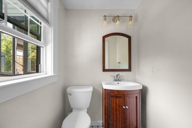 30 Whitney St, Milford, MA 01757