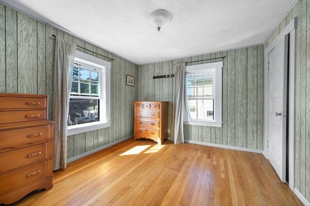 30 Whitney St, Milford, MA 01757