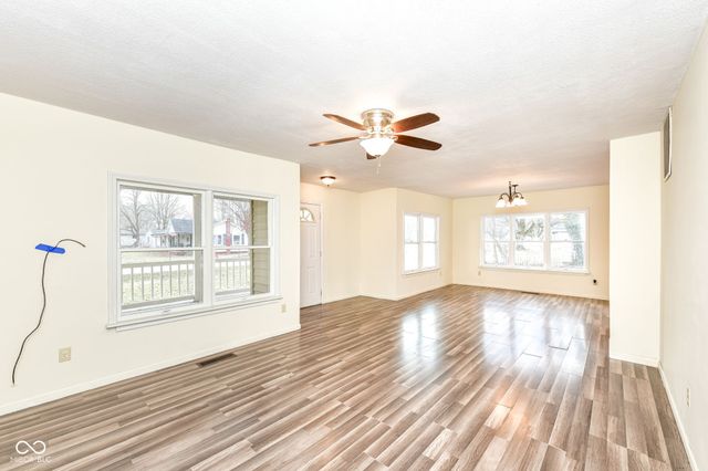 1010 W 23rd Street, Muncie, IN 47302