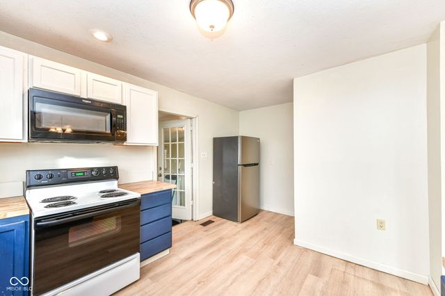 1010 W 23rd Street, Muncie, IN 47302