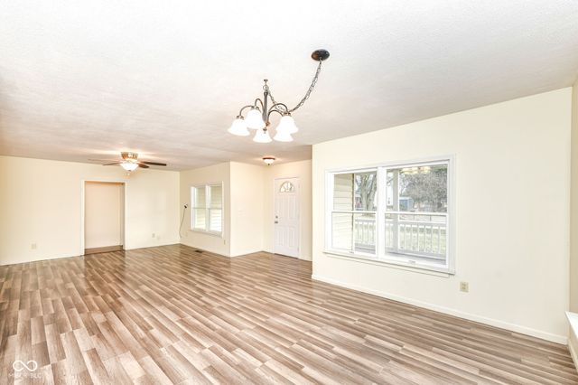 1010 W 23rd Street, Muncie, IN 47302